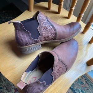Brown Leather Women’s Shoes